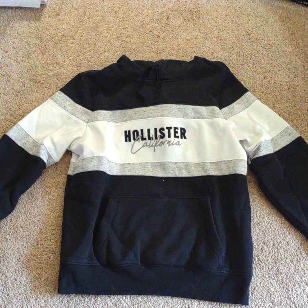Hollister hoodie